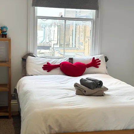 Victorian Modern Two Bedrooms Flat In West Kensington With London Skyline View Exterior photo